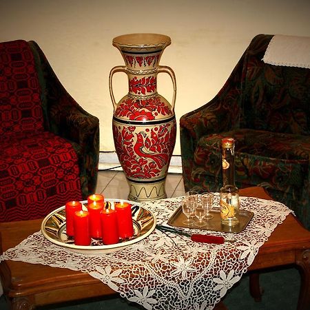Hotel Tivoli Совата Екстериор снимка