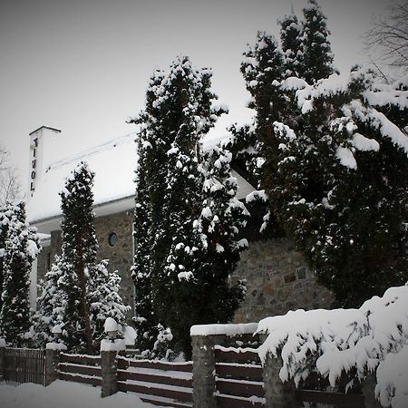 Hotel Tivoli Совата Екстериор снимка