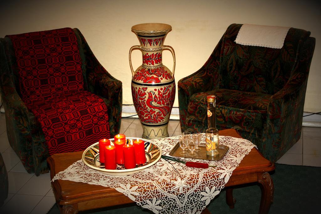 Hotel Tivoli Совата Екстериор снимка