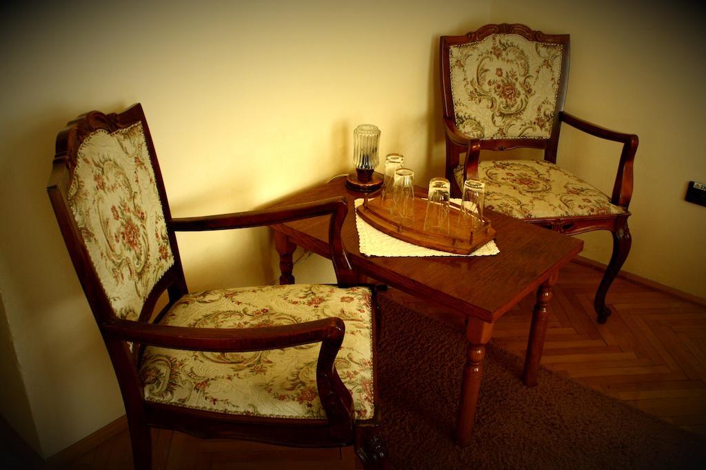 Hotel Tivoli Совата Екстериор снимка